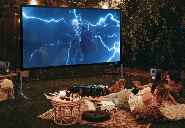 Outdoor movie birthday party